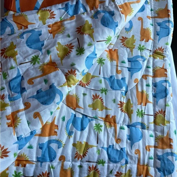 Dinosaur and‎ Palm Tree Quilt - Picture 3 of 8